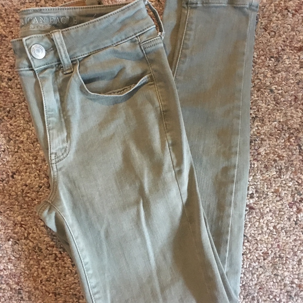 American Eagle Olive Green Jeans